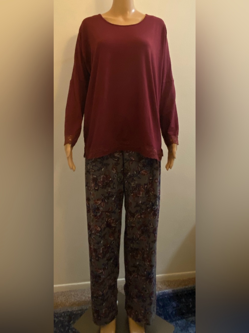 Women La Vie en Rose 2-Piece Long Sleeve Pullover Stretch Waist Bottoms Pajamas